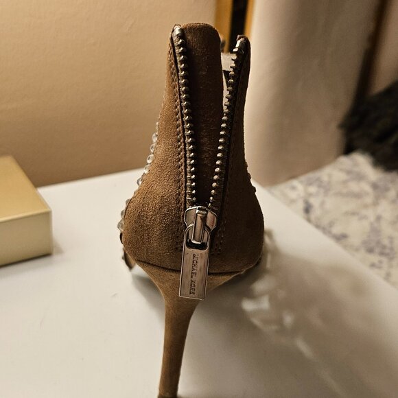 Micheal Kors studded open toe heels - Picture 3 of 4